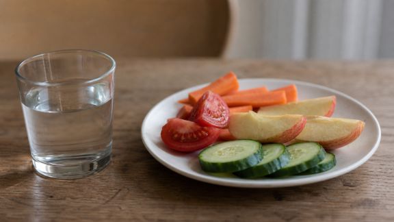 Hydratation et alimentation : comment bien combiner les deux