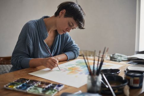 Pourquoi l’art-thérapie stimule l’harmonie émotionnelle