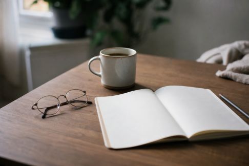 Comment suivre ses progrès et garder la motivation au fil des semaines