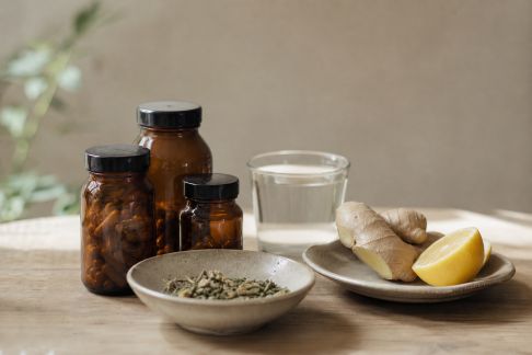 Médecines douces et compléments alimentaires, quelles synergies possibles ?